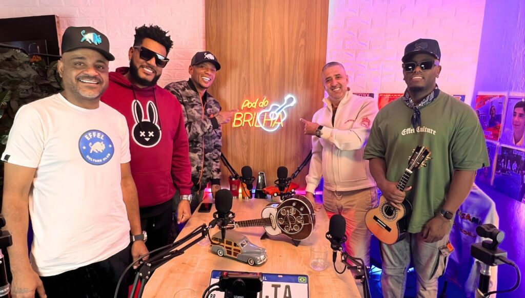 Pagode, risadas e boas histórias: Samprazer no Pod do Brilha